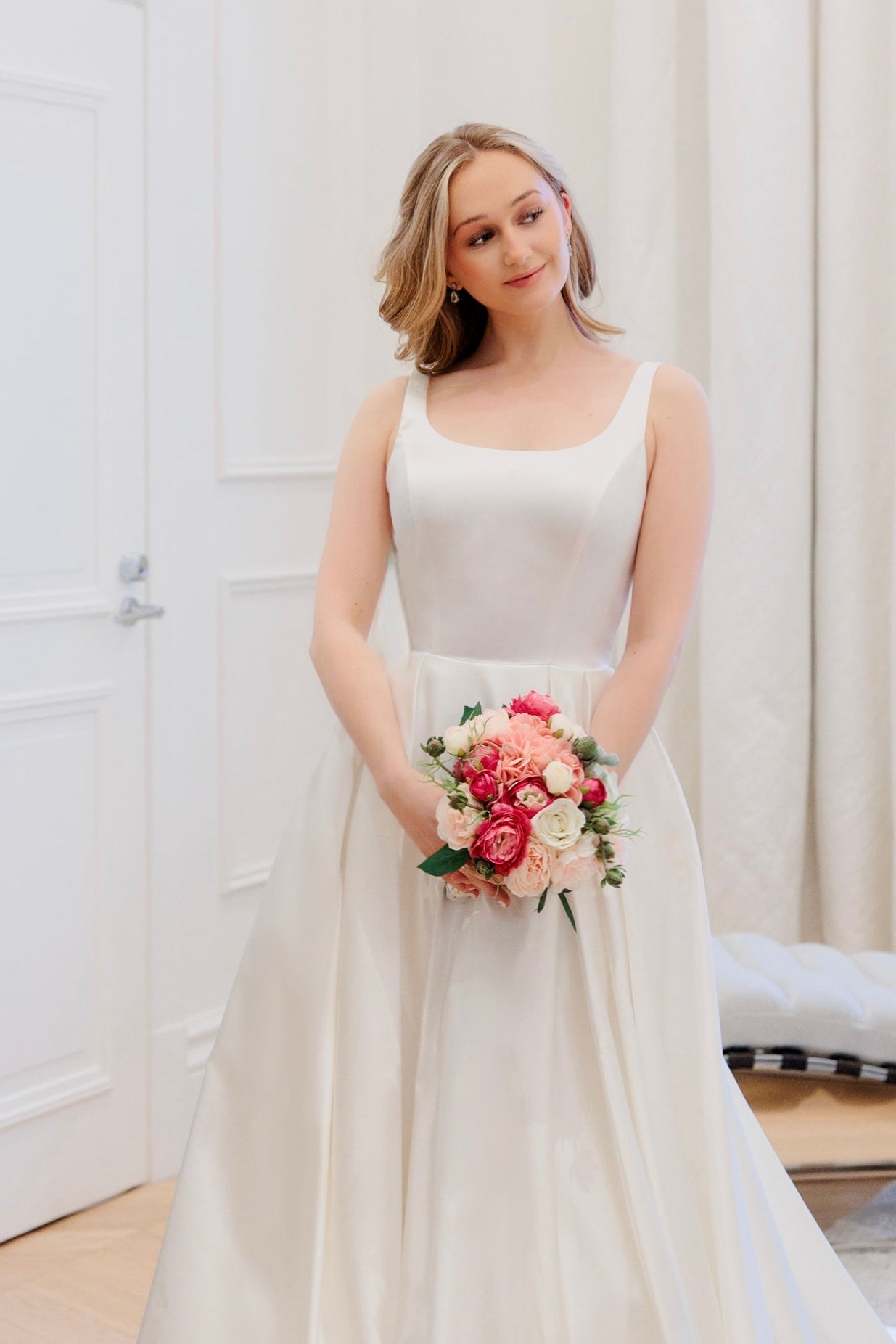 WEDDING DRESS H4574W-SOFTSATIN