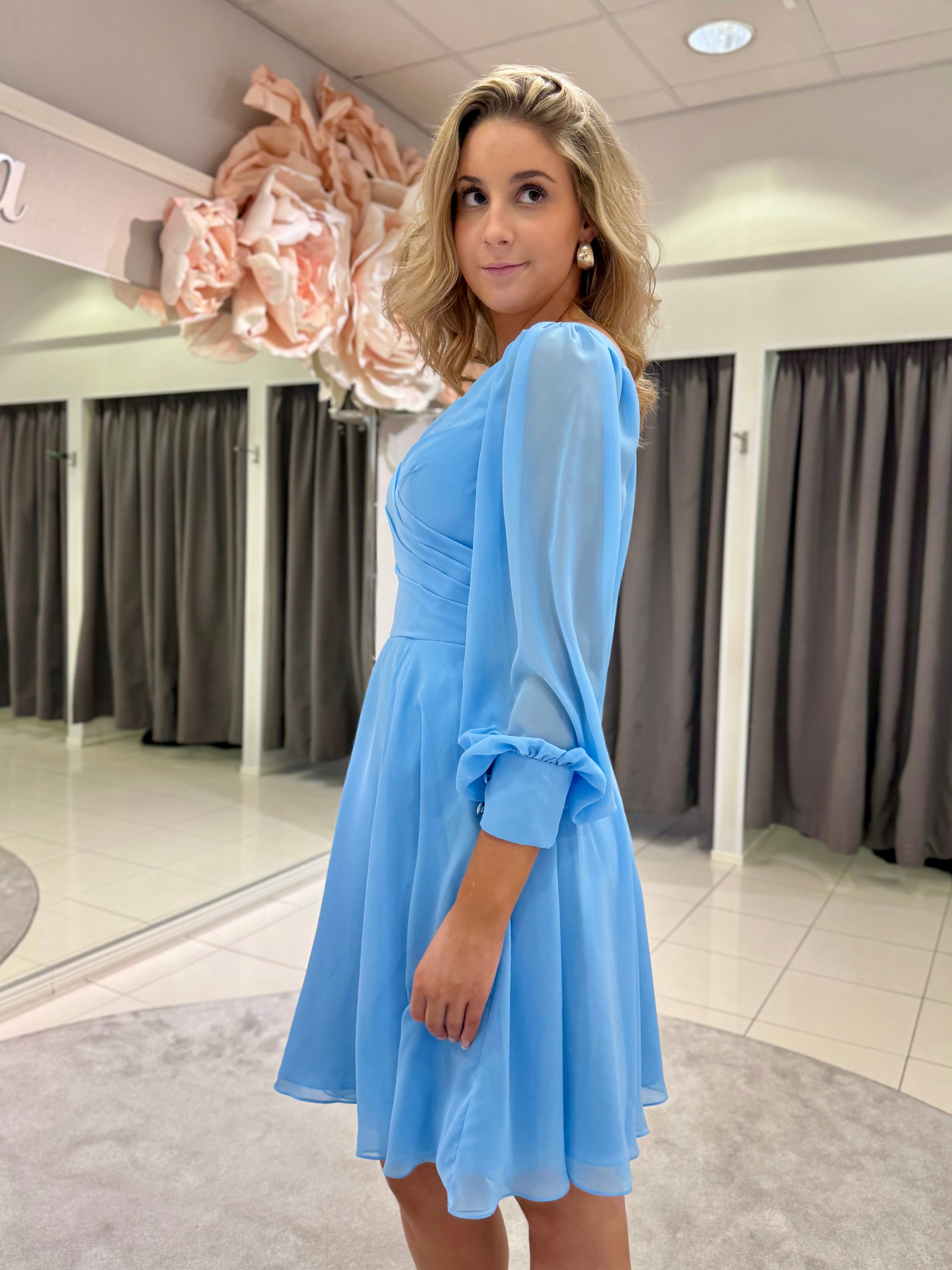 JUHLAMEKKO H4604S-CHIFFON LIGHT BLUE