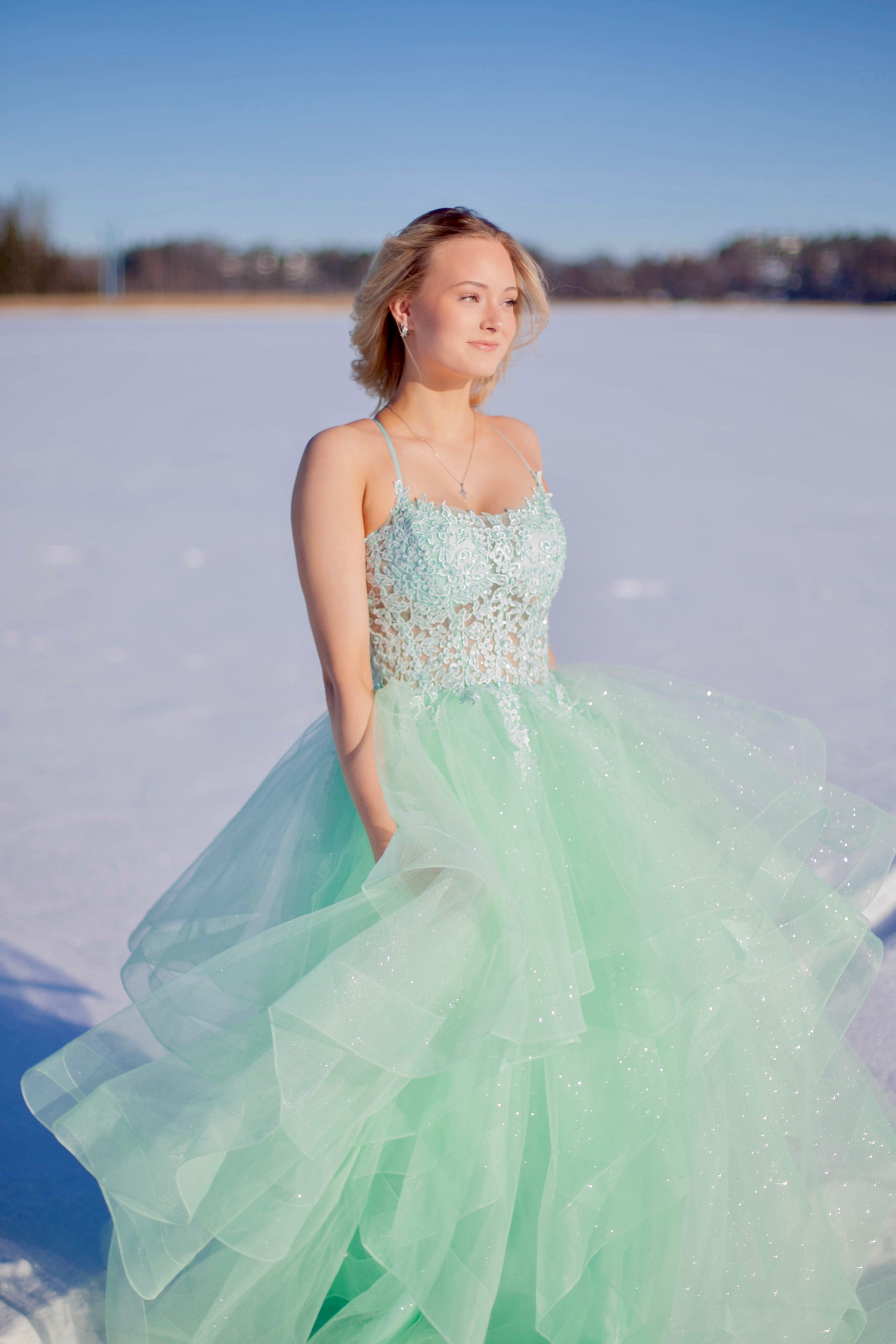 VANHOJENTANSSIMEKKO U4705PS-STARLITE WATERGREEN