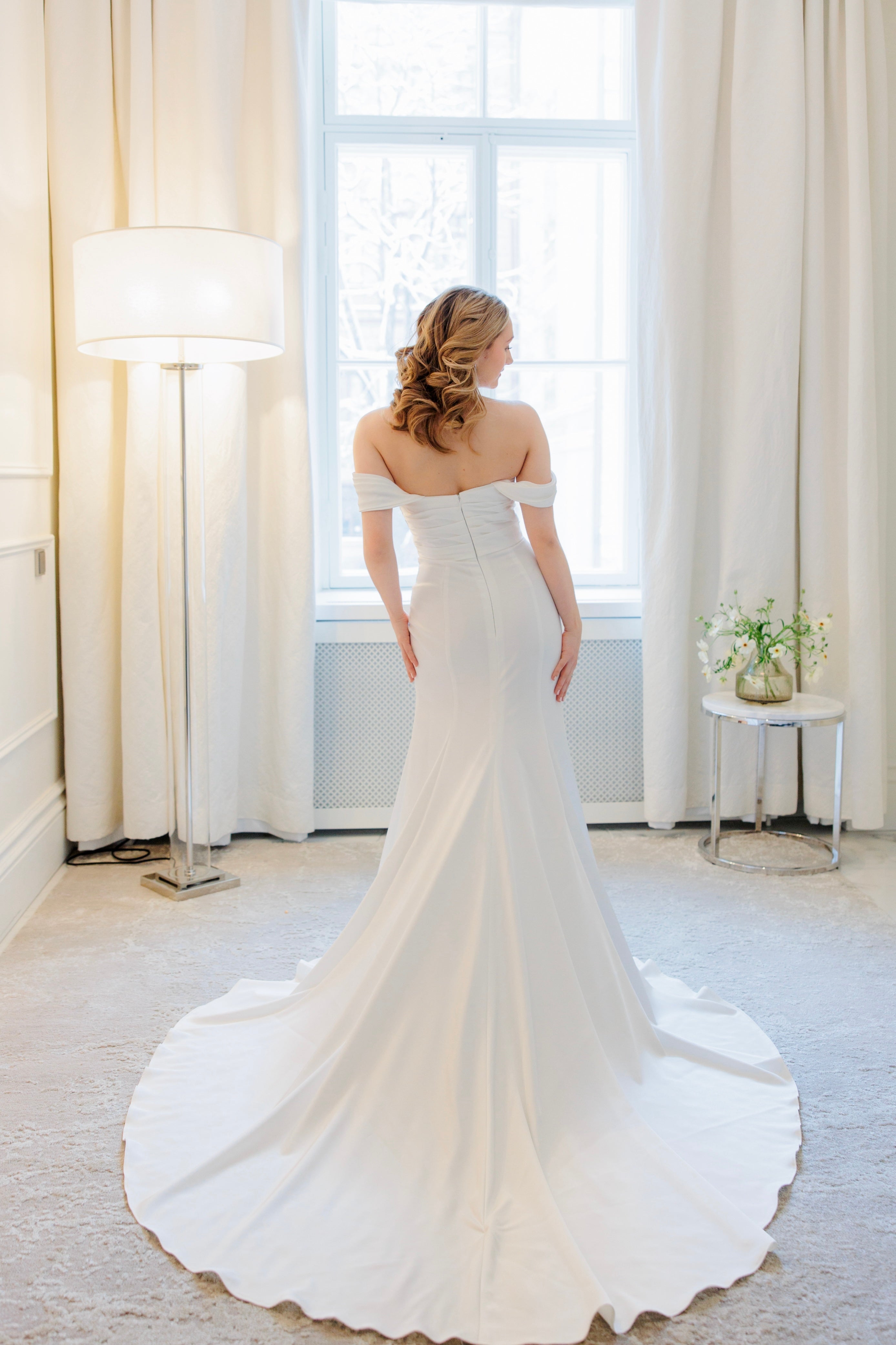 HÄÄMEKKO H4624W-ITALIANSATIN