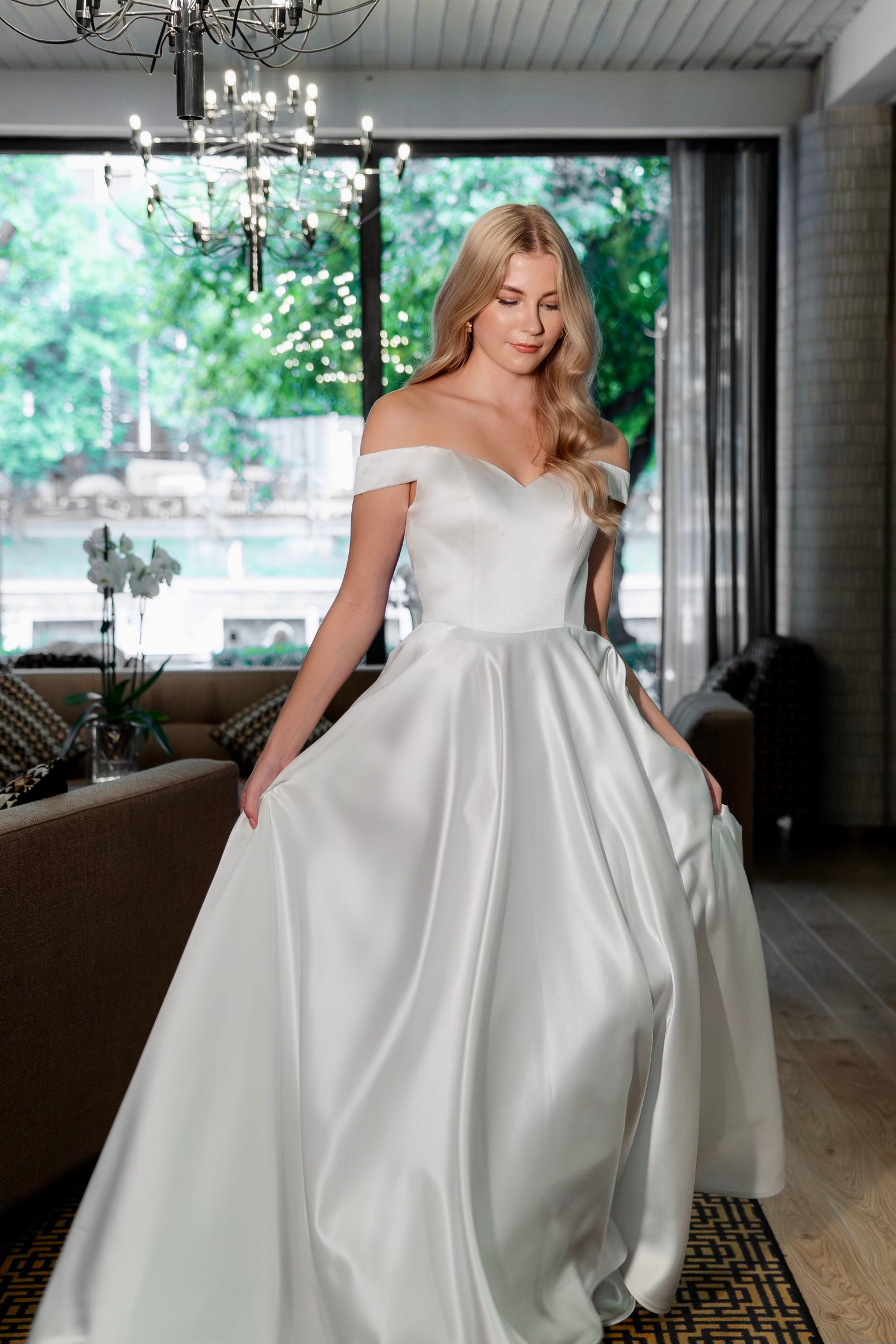 WEDDING DRESS H6014W-SOFTSATIN