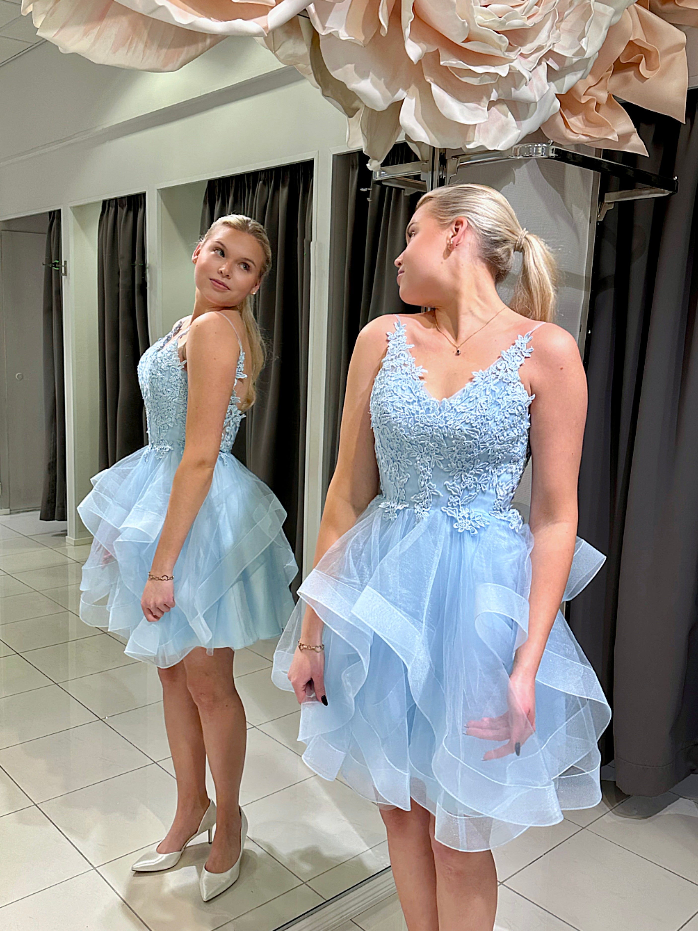 JUHLAMEKKO H4377S-TULLE ICEBLUE