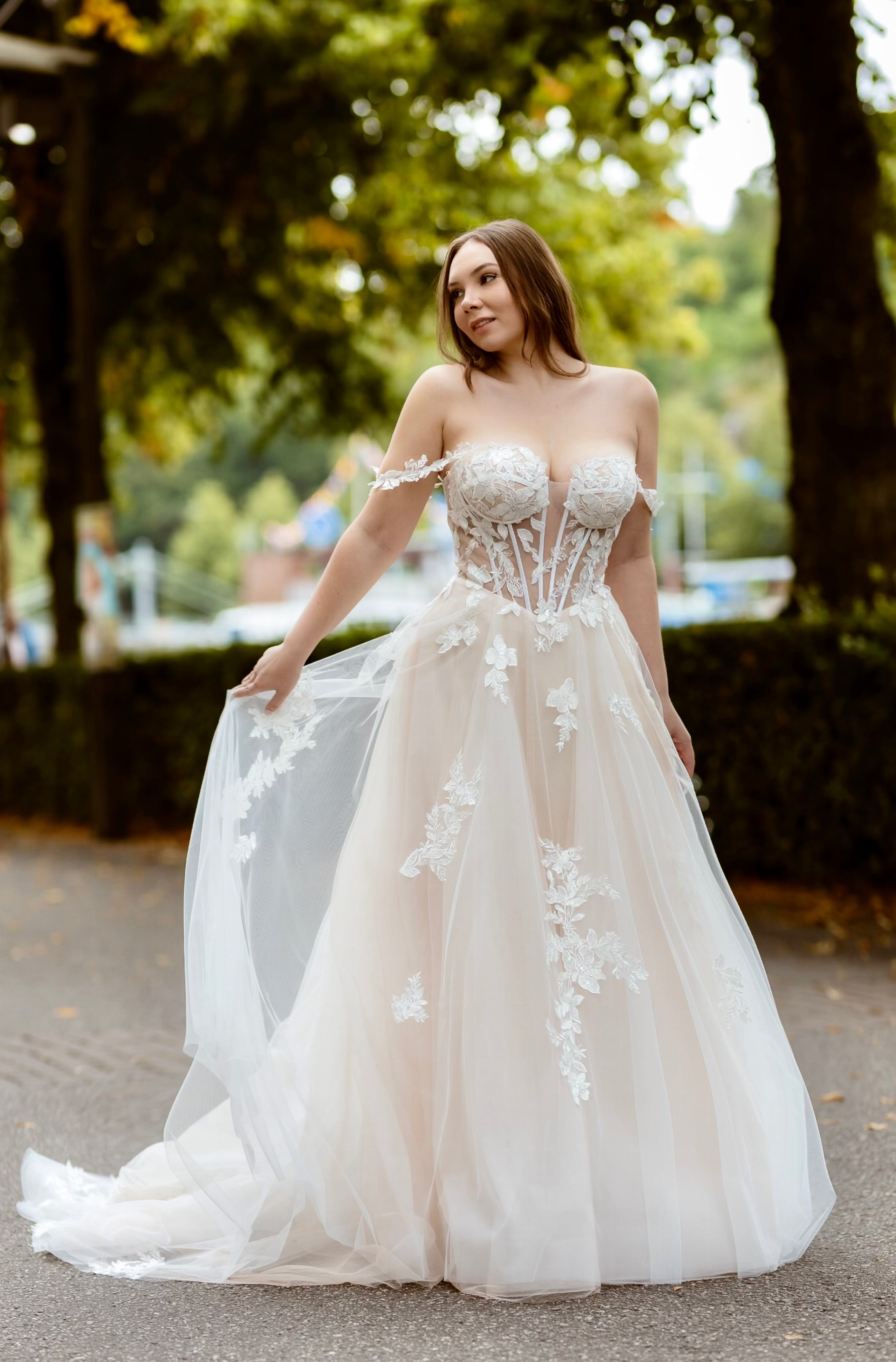 WEDDING DRESS DANIELA