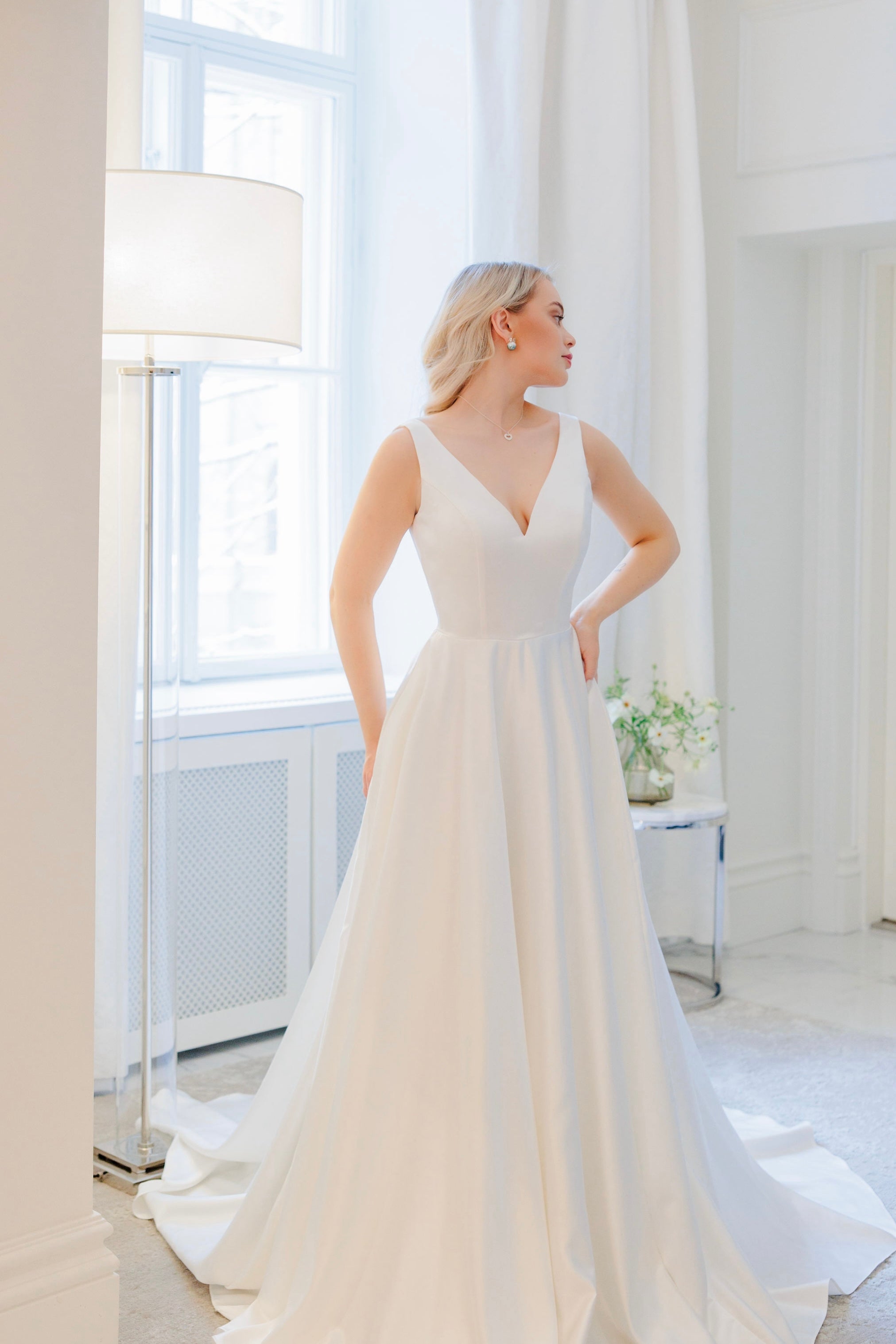 WEDDING DRESS H6013W-SOFTSATIN