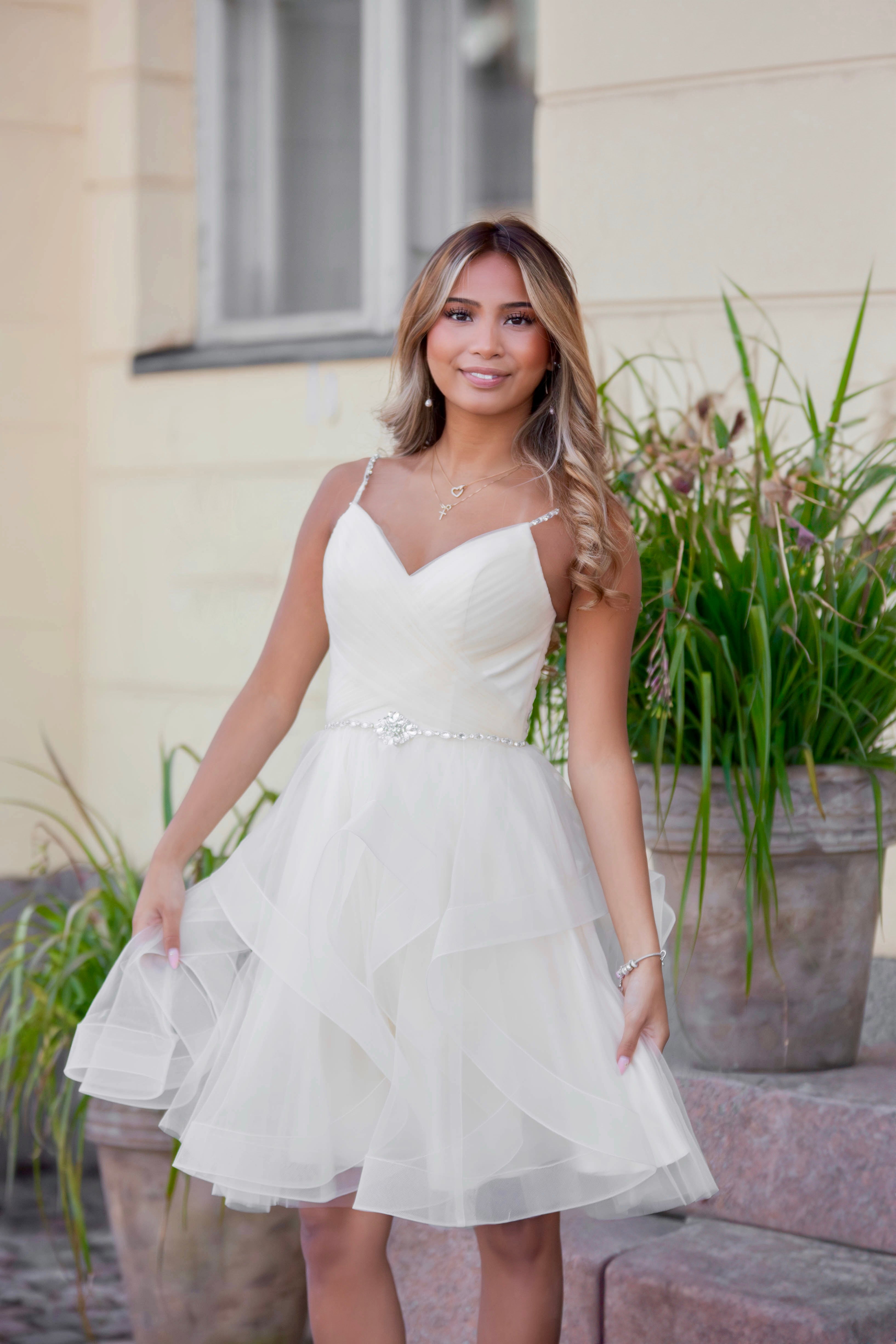 JUHLAMEKKO H4172S-TULLE LIGHT CHAMPAGNE