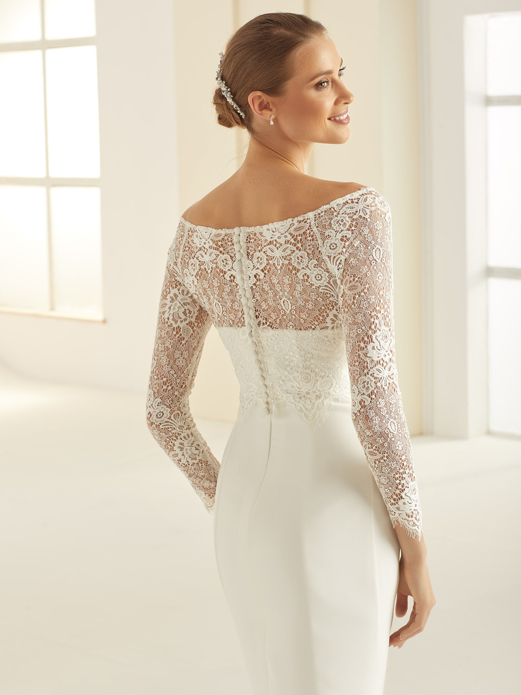 E285 bolero lace