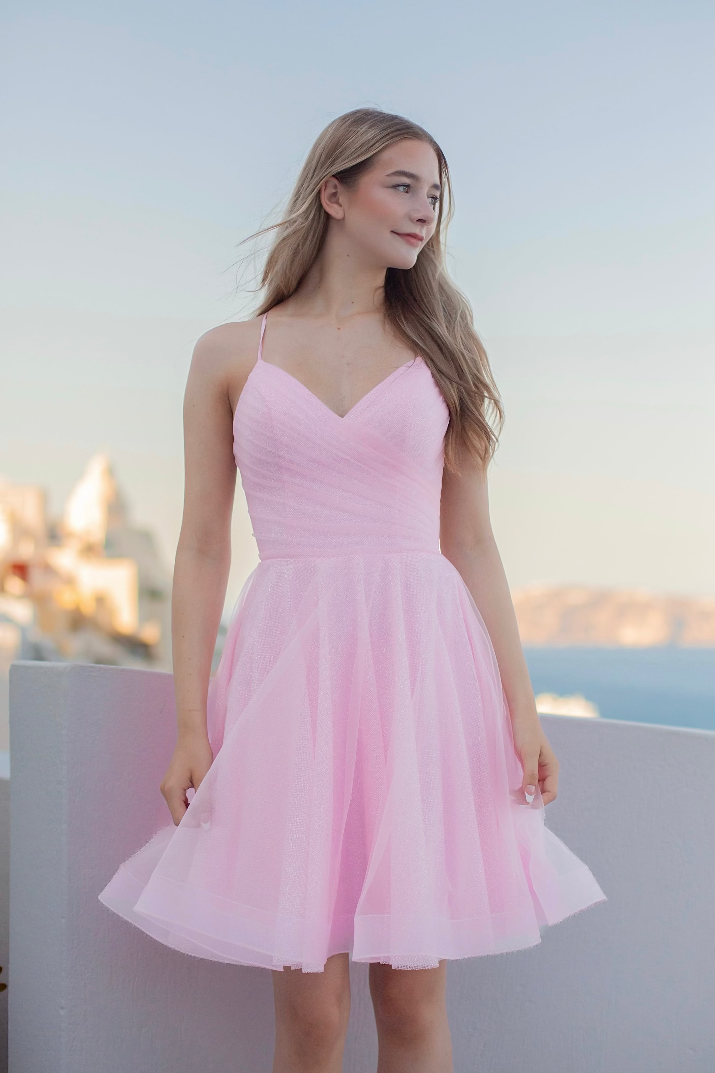 Pinkki kimaltava juhlamekko