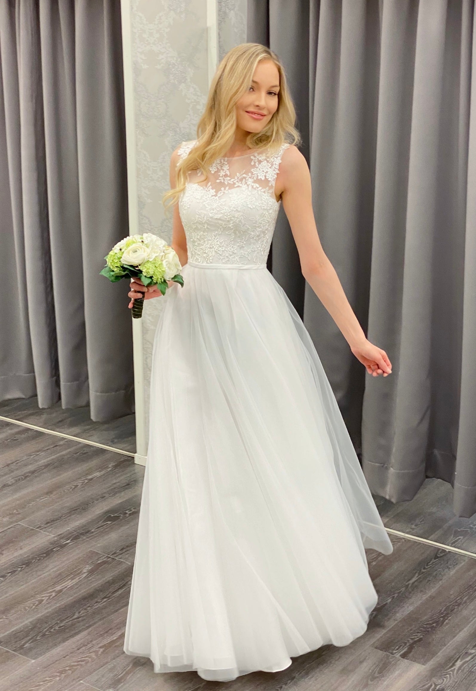 WEDDING DRESS H3449W-TULE