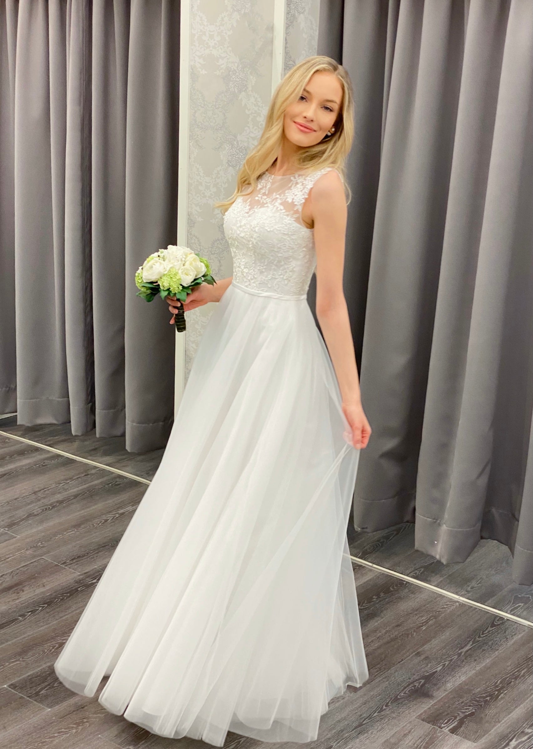 WEDDING DRESS H3449W-TULE