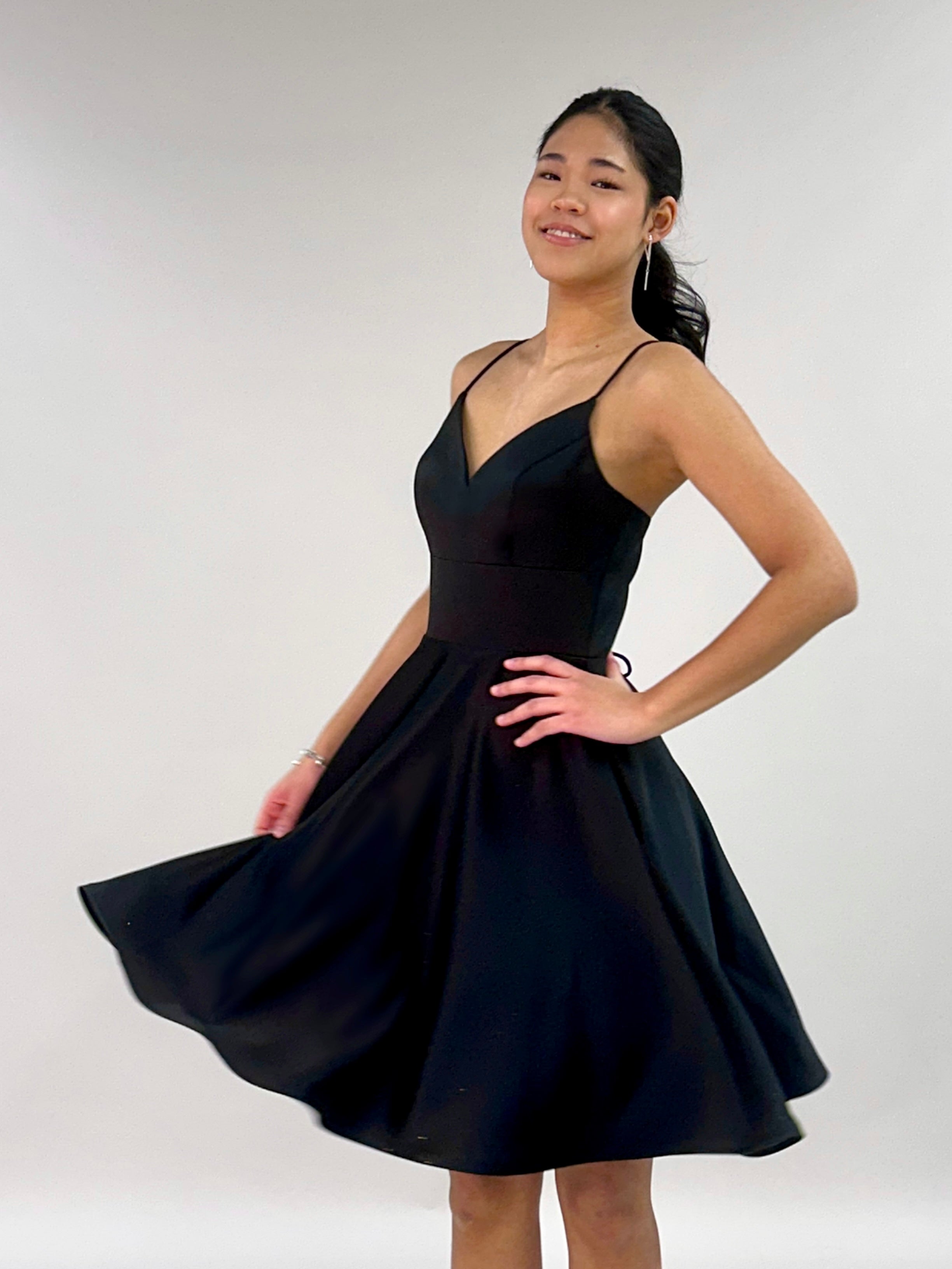 JUHLAMEKKO H4443SS-SOFTSATIN BLACK