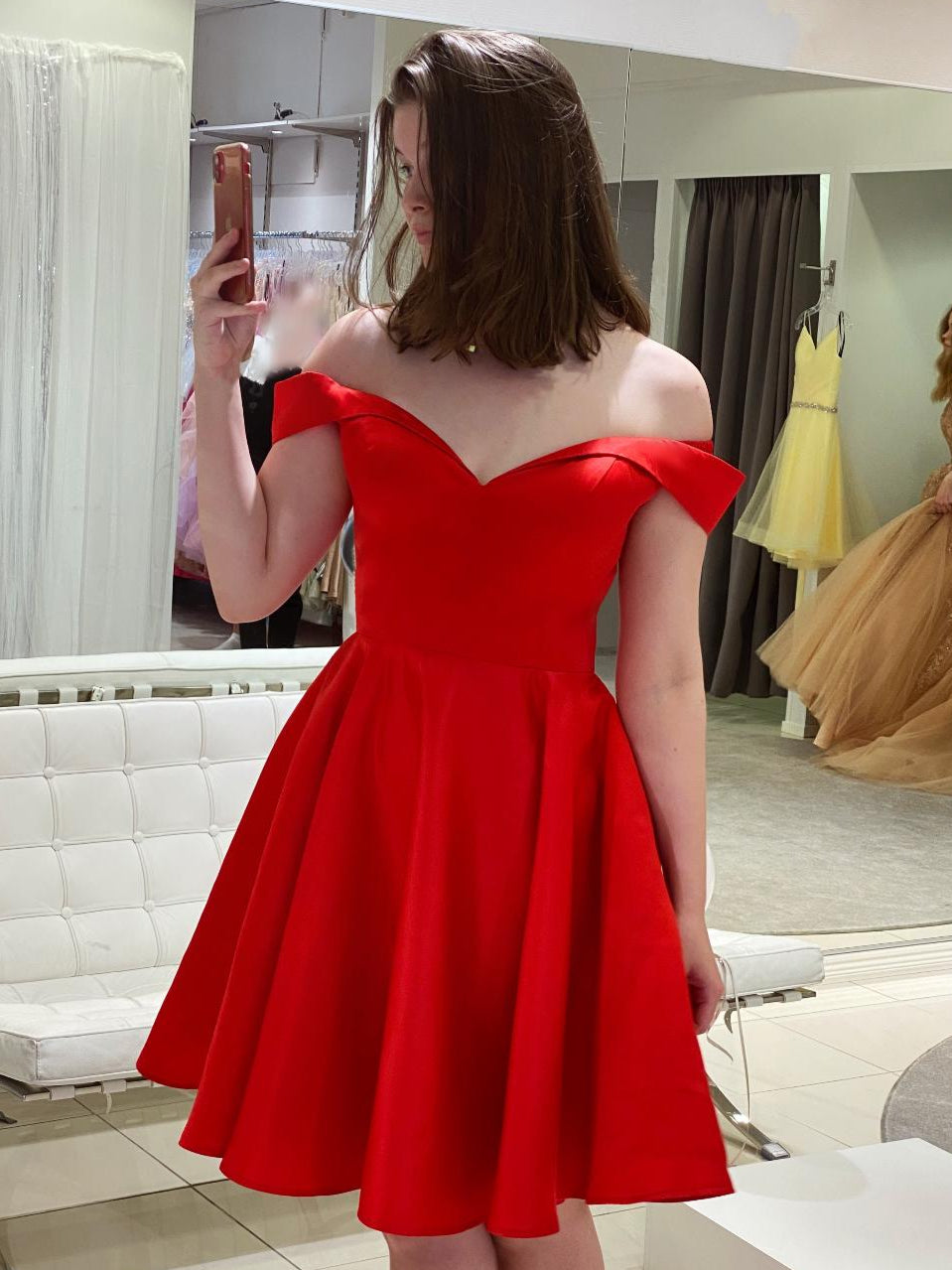 JUHLAMEKKO H4545S-SATIN RED