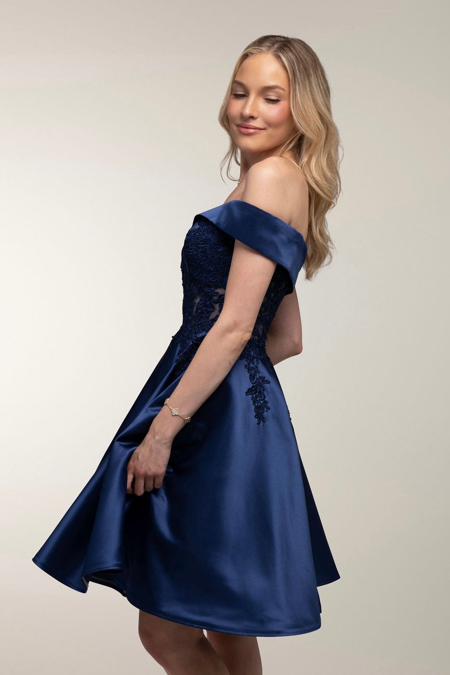 JUHLAMEKKO H4618S-SATIN MIDNIGHT