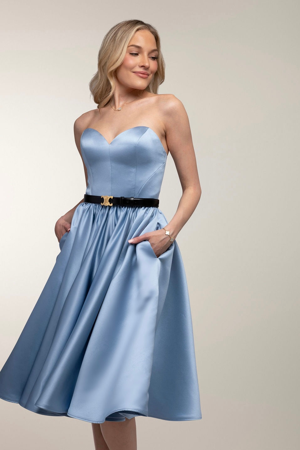 JUHLAMEKKO H4716S-MIDI BLUEGREY
