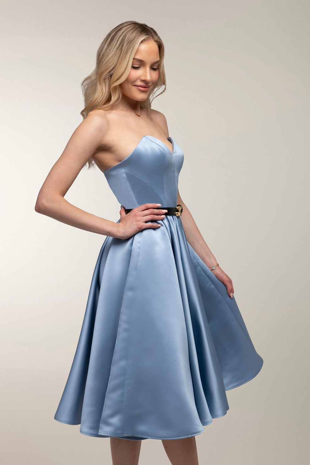 JUHLAMEKKO H4716S-MIDI BLUEGREY