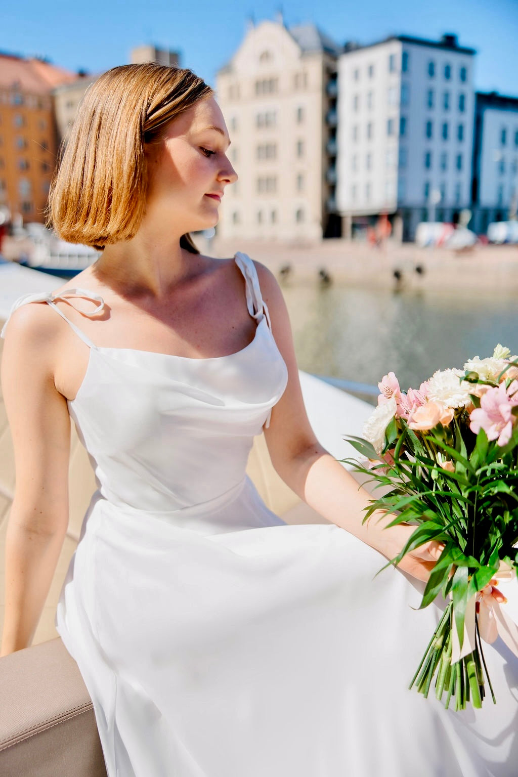 WEDDING DRESS H5020W-CHIFFON