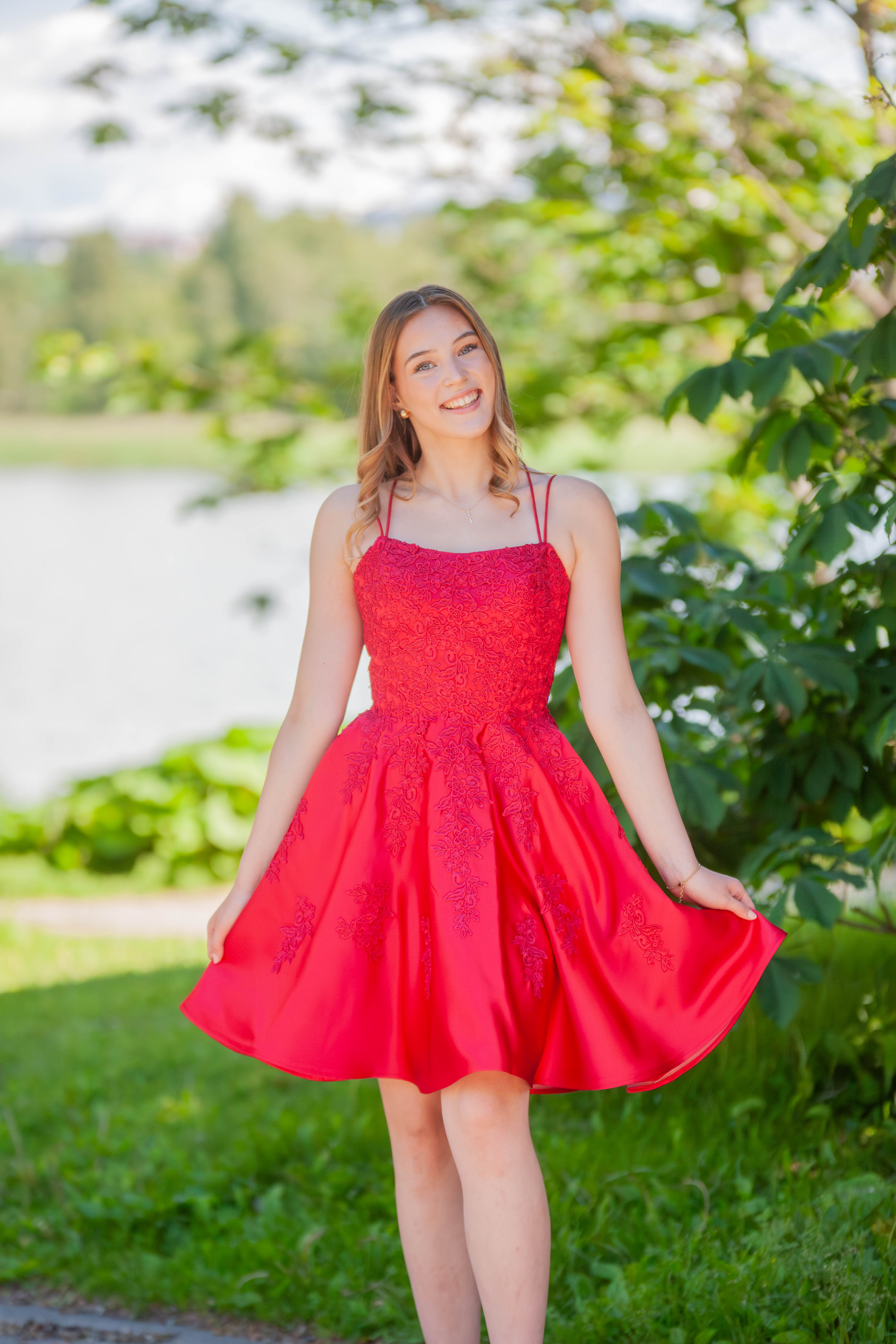 JUHLAMEKKO H4411S-SATIN RUBY