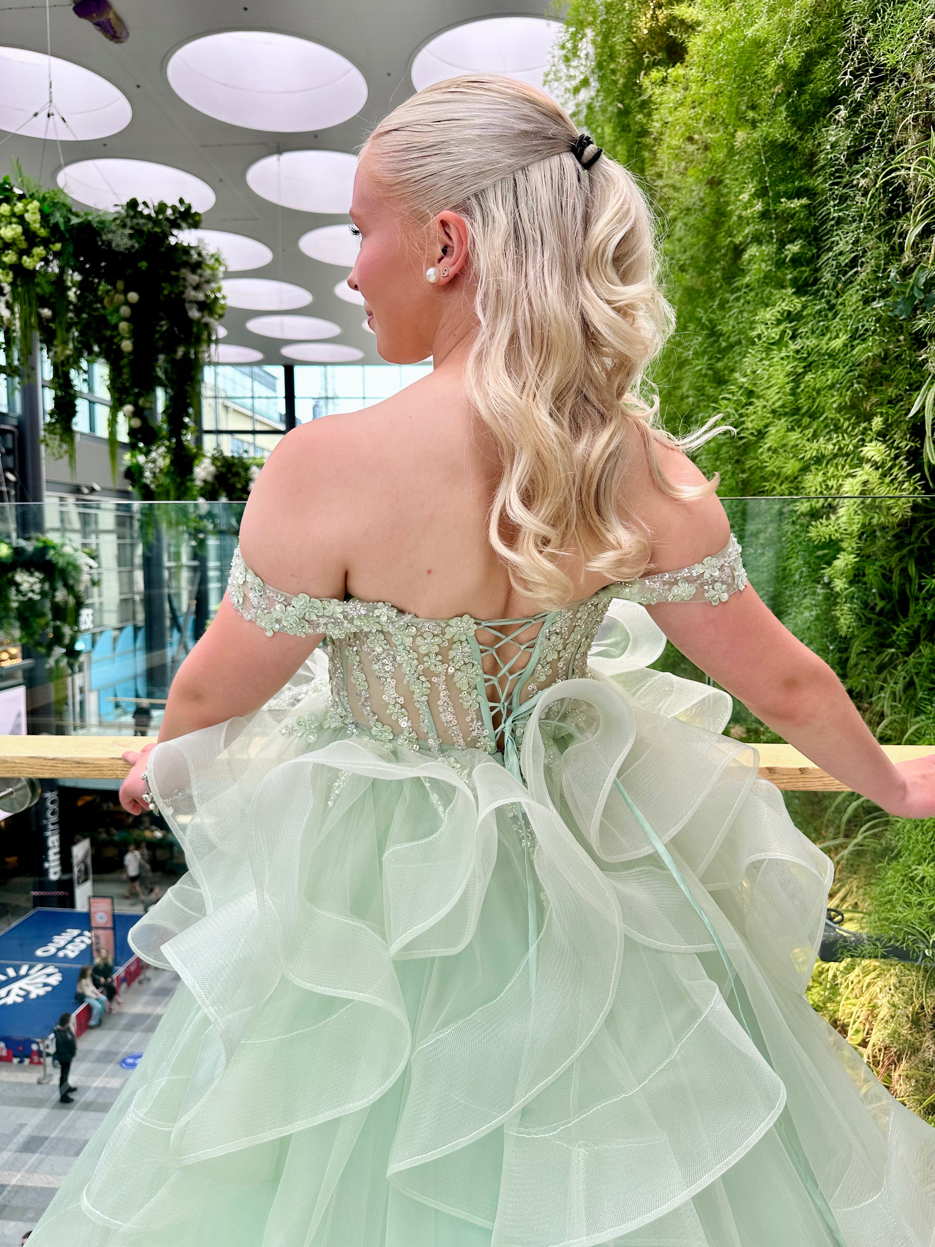 PROM DRESS CAROLINE LIGHT GREEN
