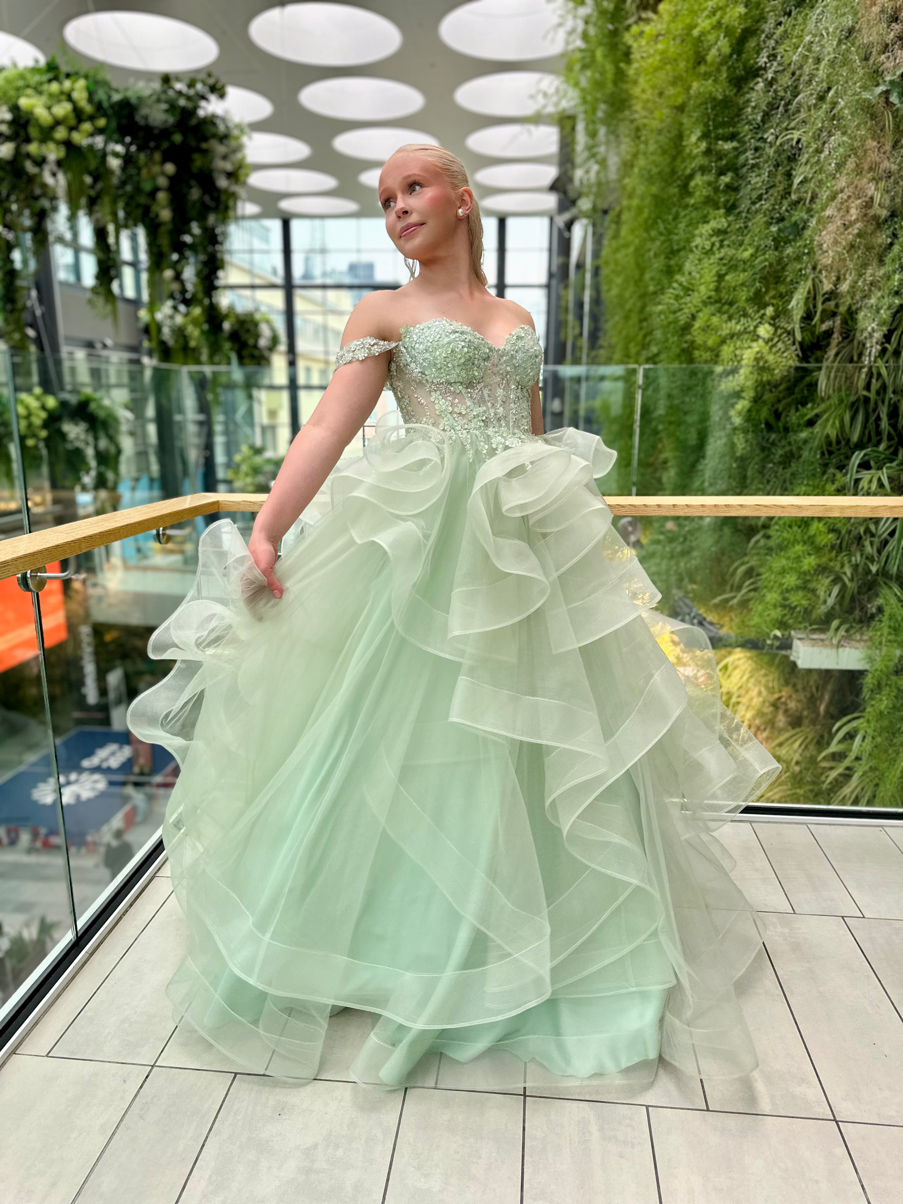 PROM DRESS CAROLINE LIGHT GREEN