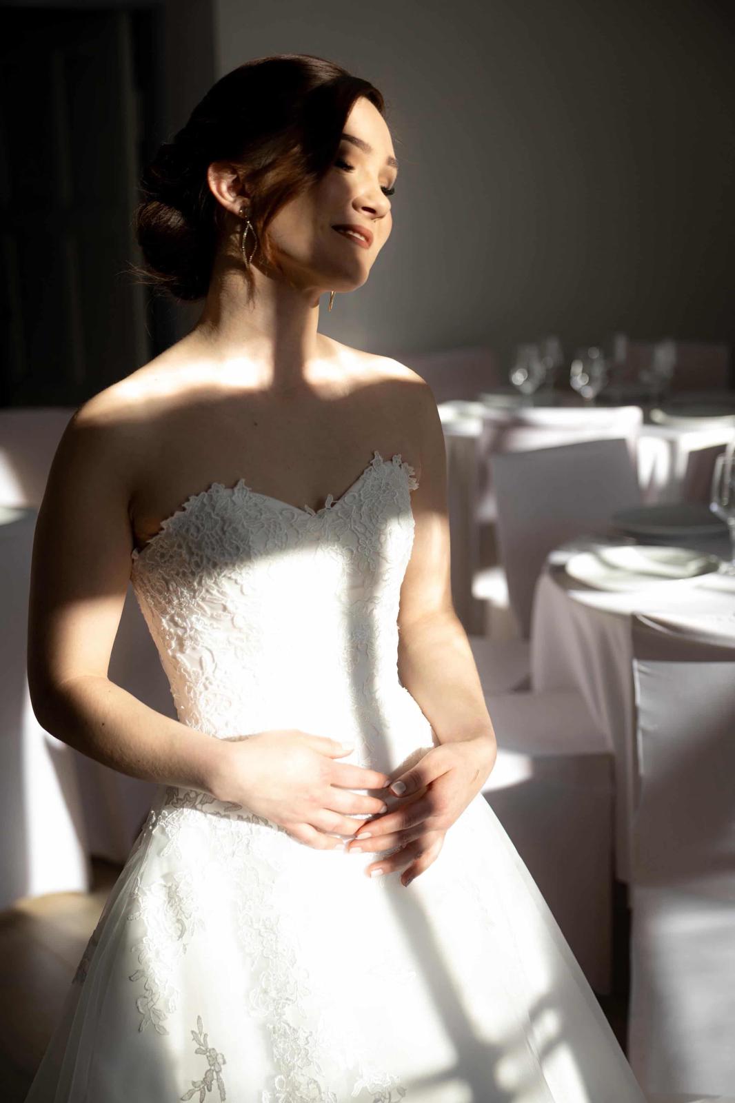 WEDDING DRESS H3440W-TULLE IVORY