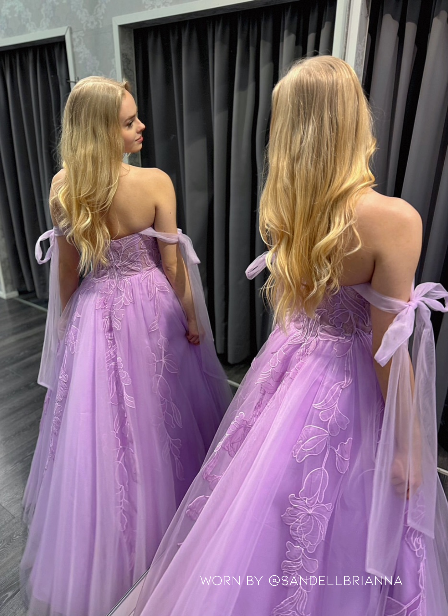 Laventelin vanhojentanssimekko off shoulder -olkaimilla, pitsiyläosalla ja tyllihelmalla.