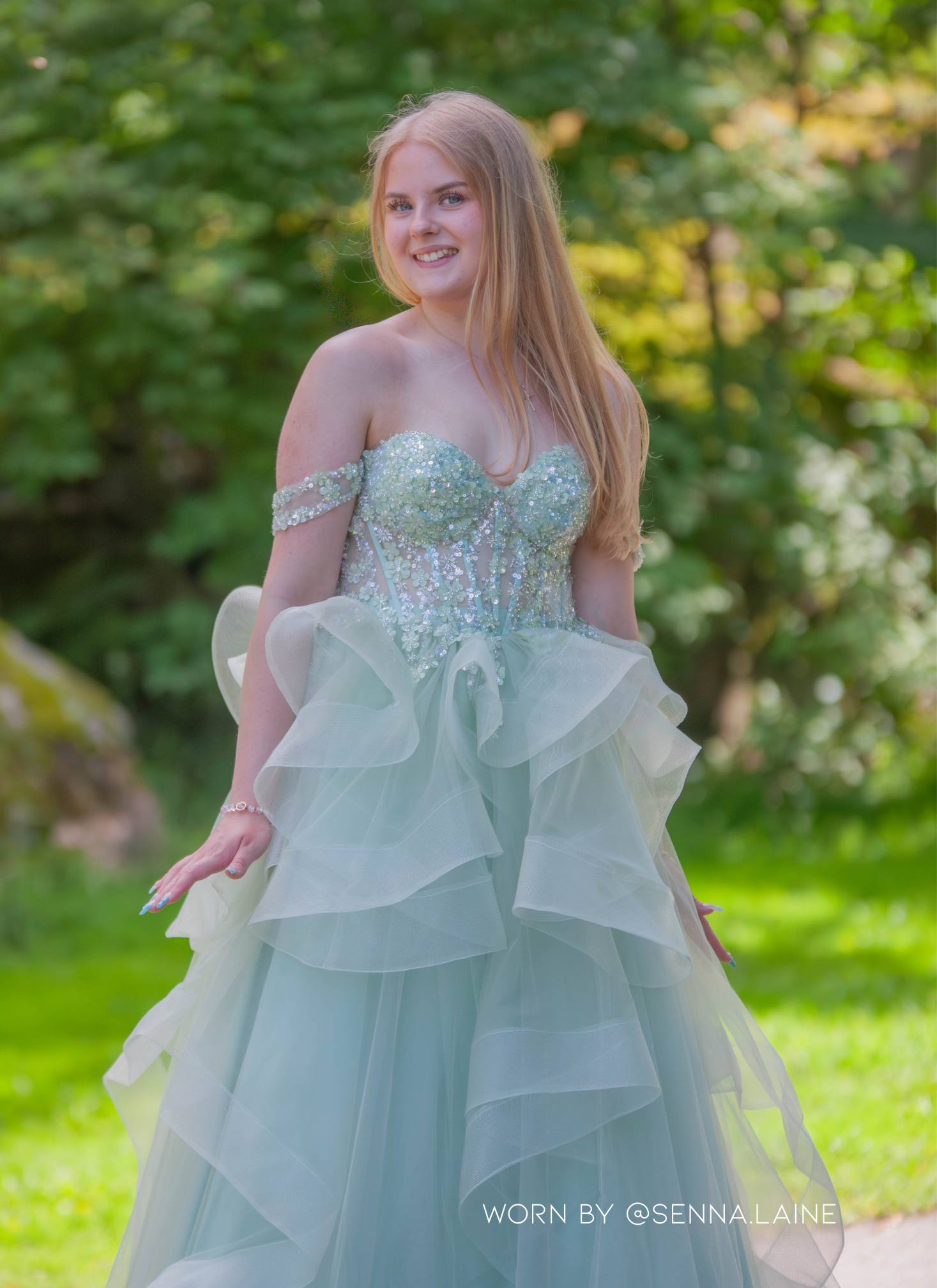 PROM DRESS CAROLINE LIGHT GREEN