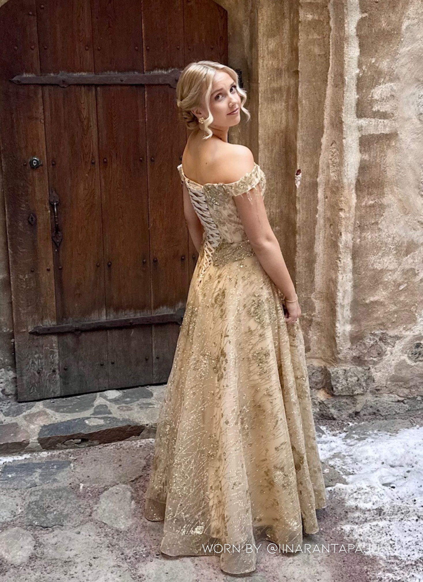 VANHOJENTANSSIMEKKO "IINA" U4954P GOLD