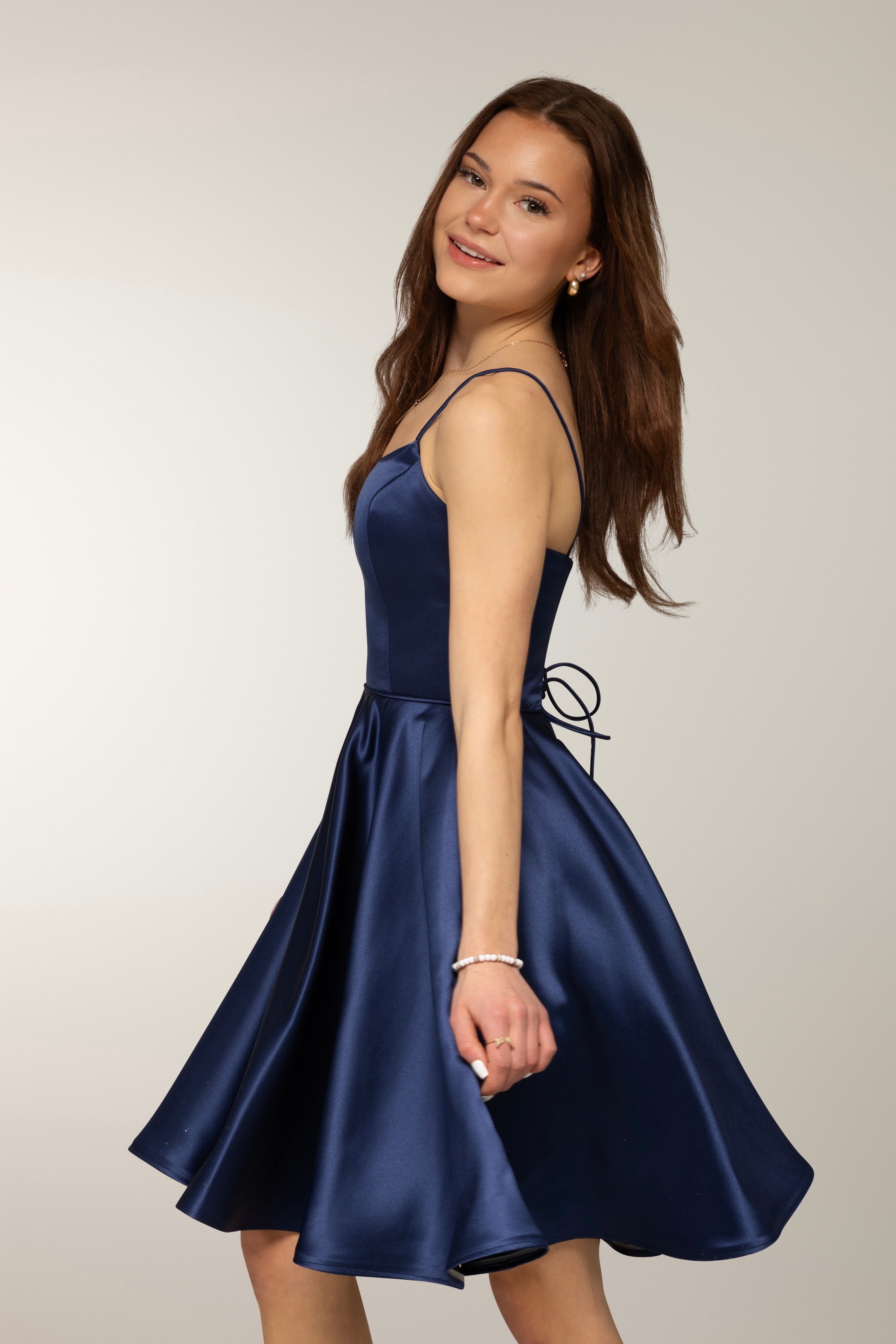 JUHLAMEKKO H4442S-SATIN MIDNIGHT