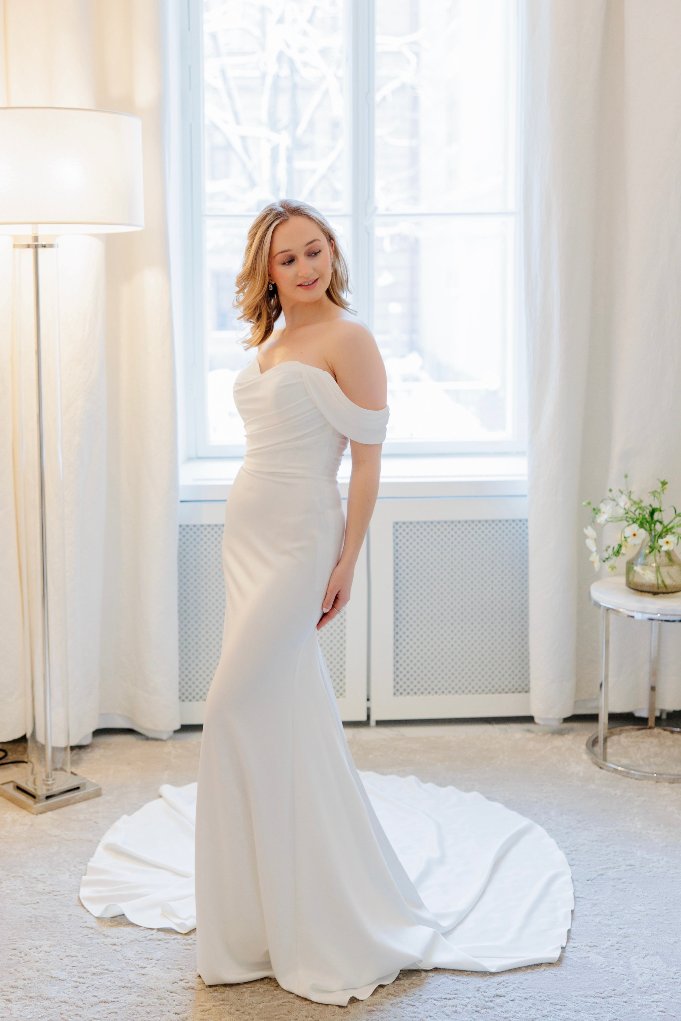 HÄÄMEKKO H4624W-ITALIANSATIN