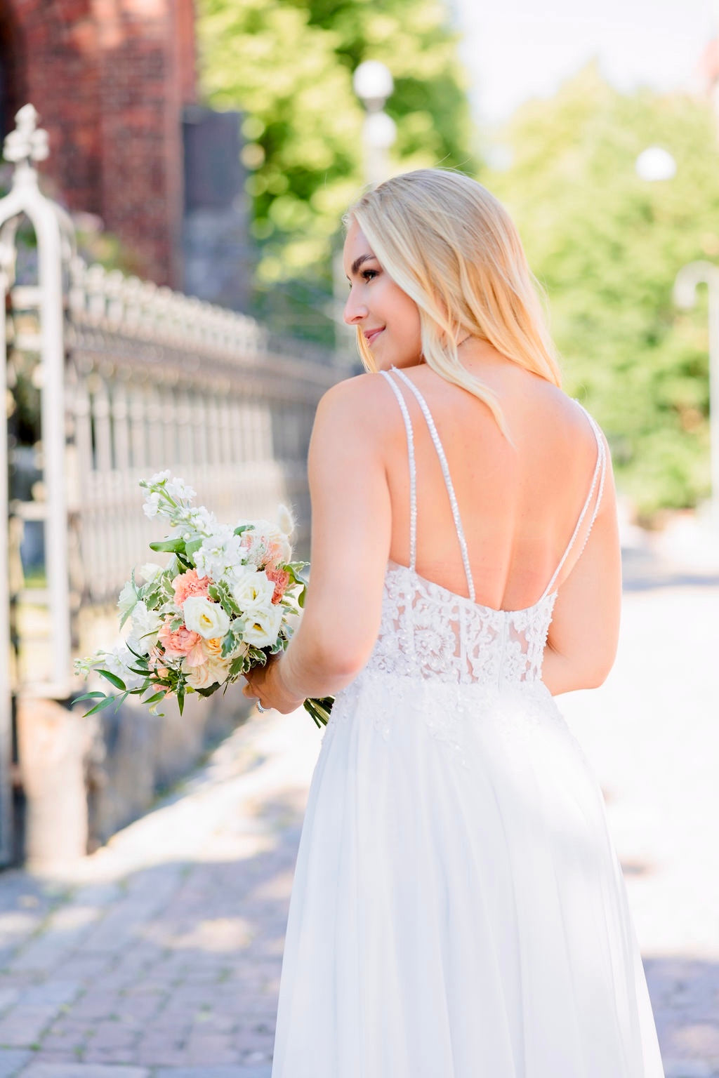 WEDDING DRESS H4239W-CHIFFON