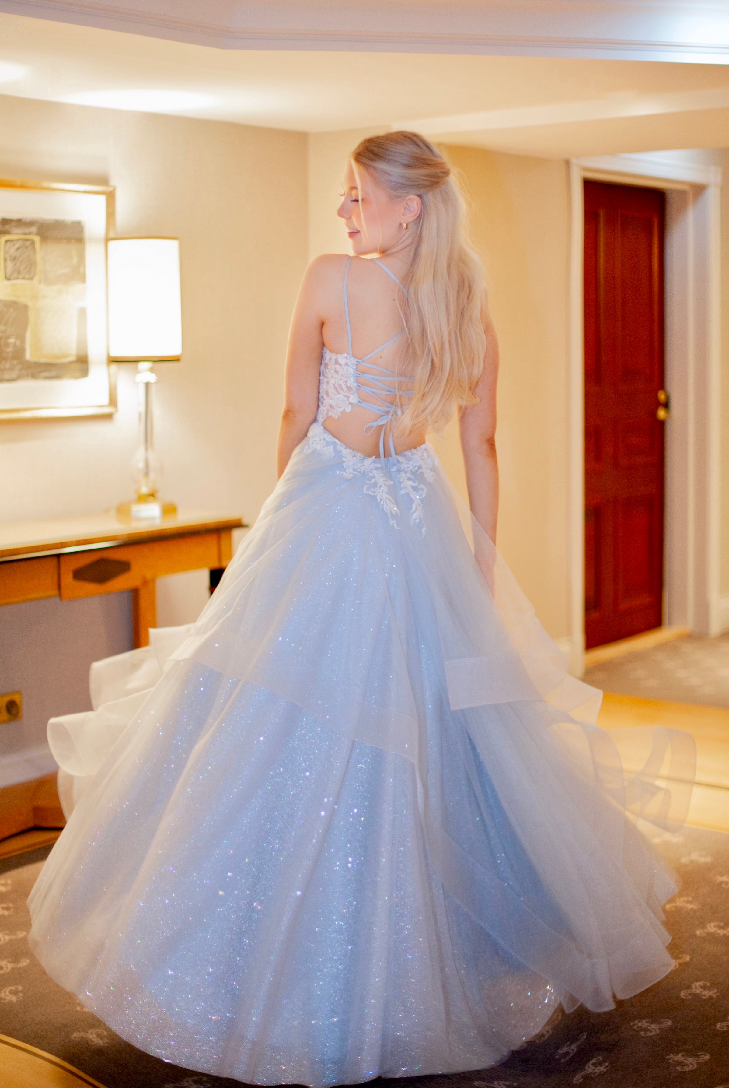 VANHOJENTANSSIMEKKO U4909P-CRYSTAL SILVER