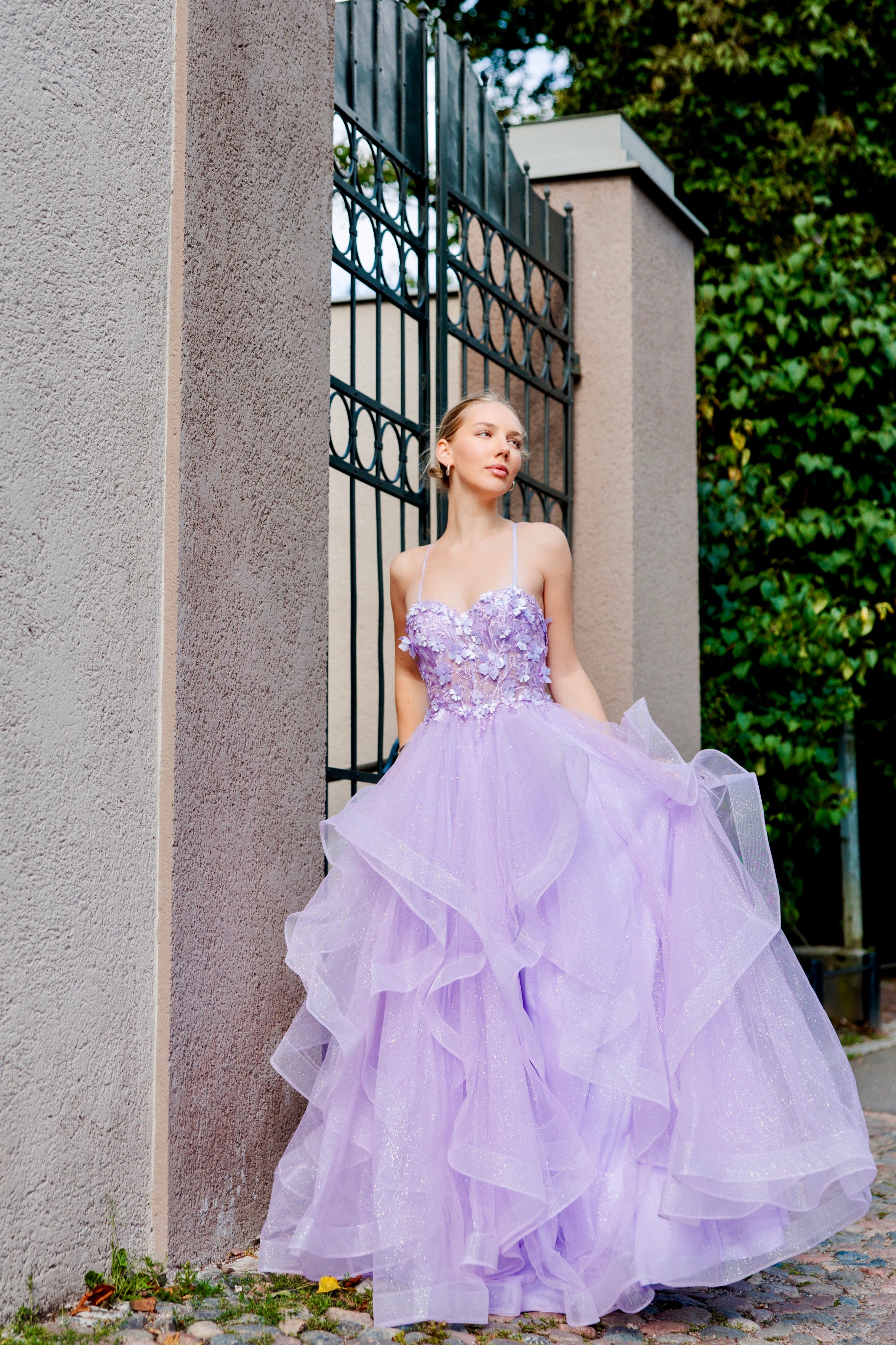 VANHOJENTANSSIMEKKO MAYBELINE LIGHT VIOLET