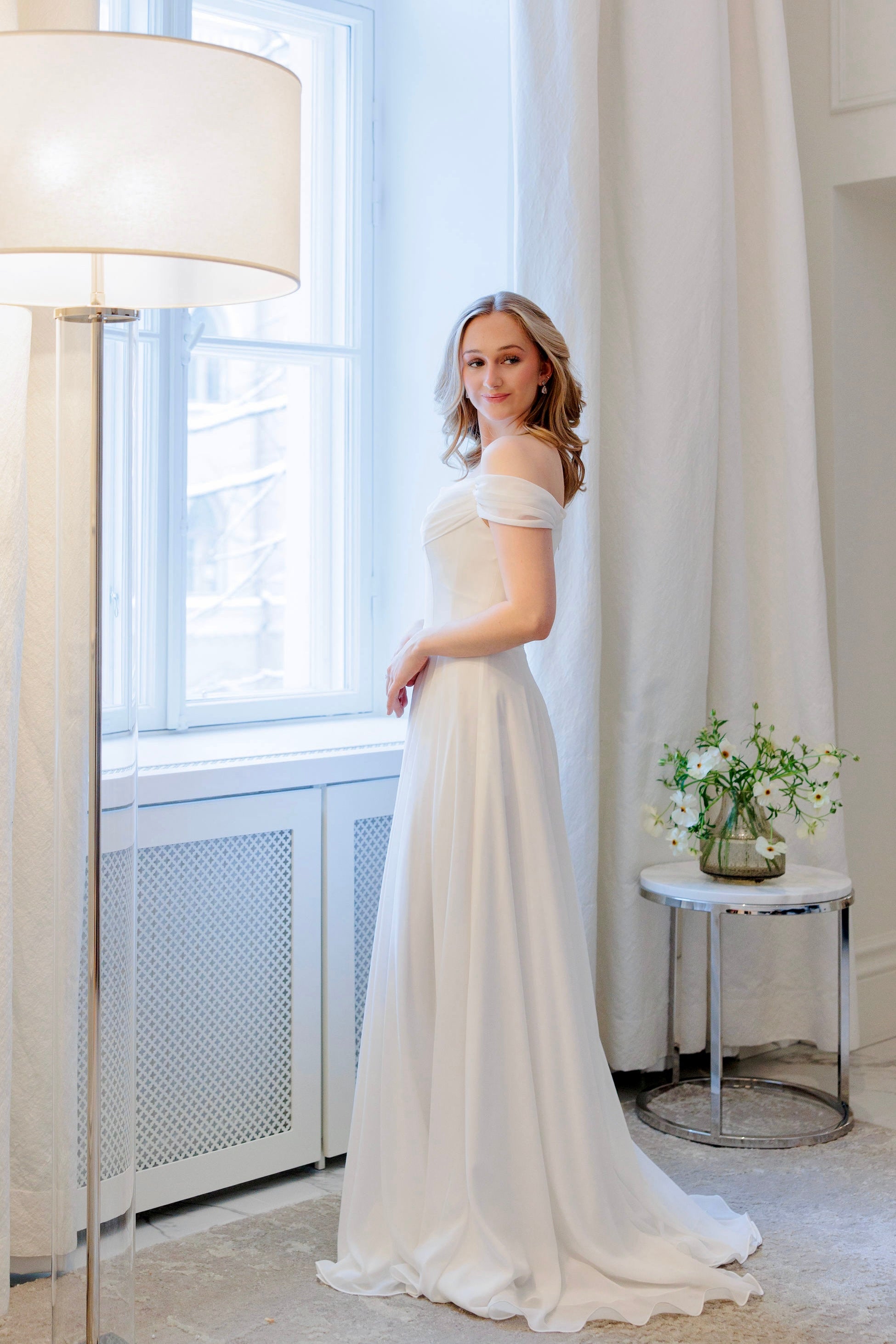 WEDDING DRESS H4669W-CHIFFON