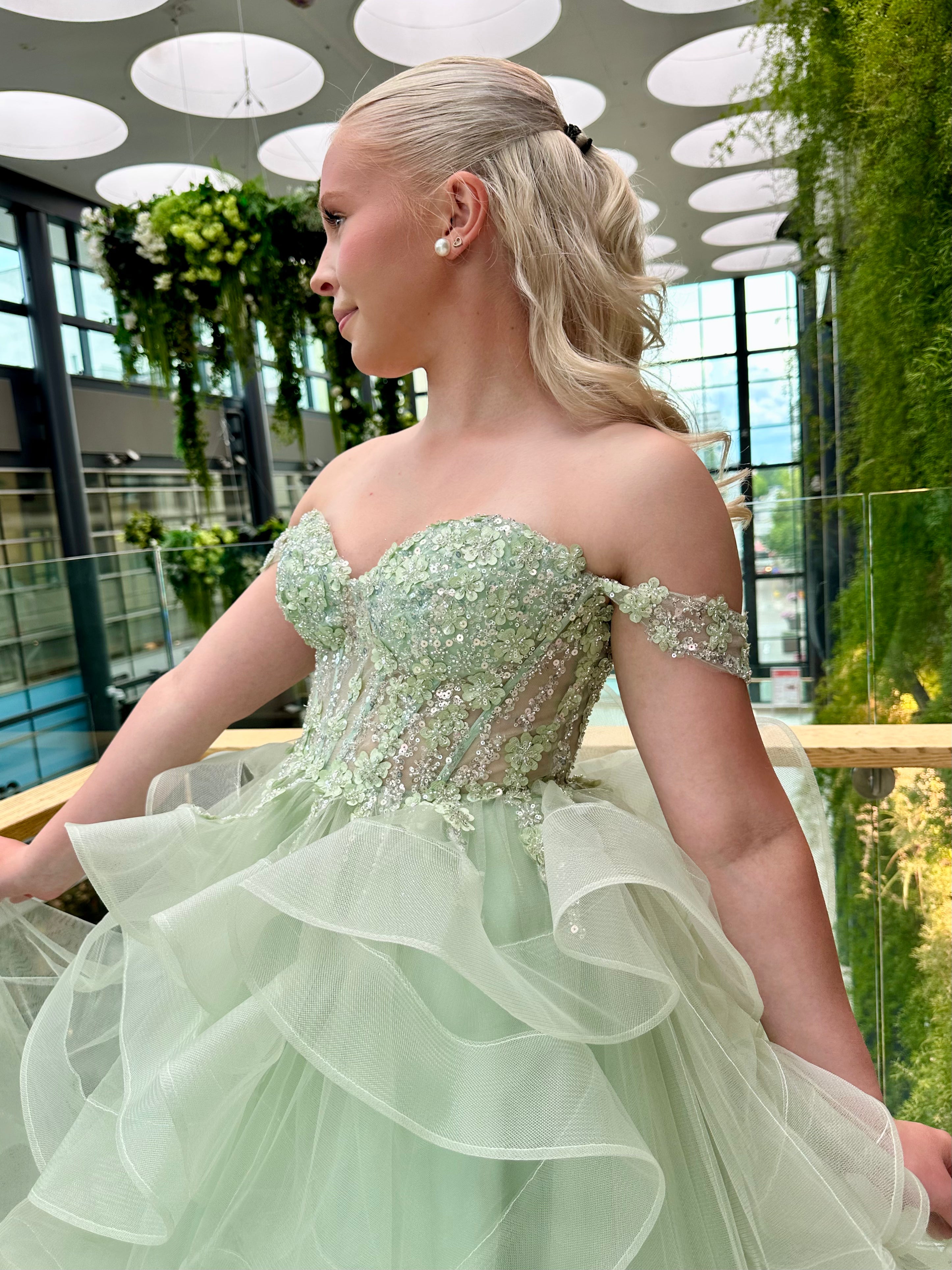 PROM DRESS CAROLINE LIGHT GREEN