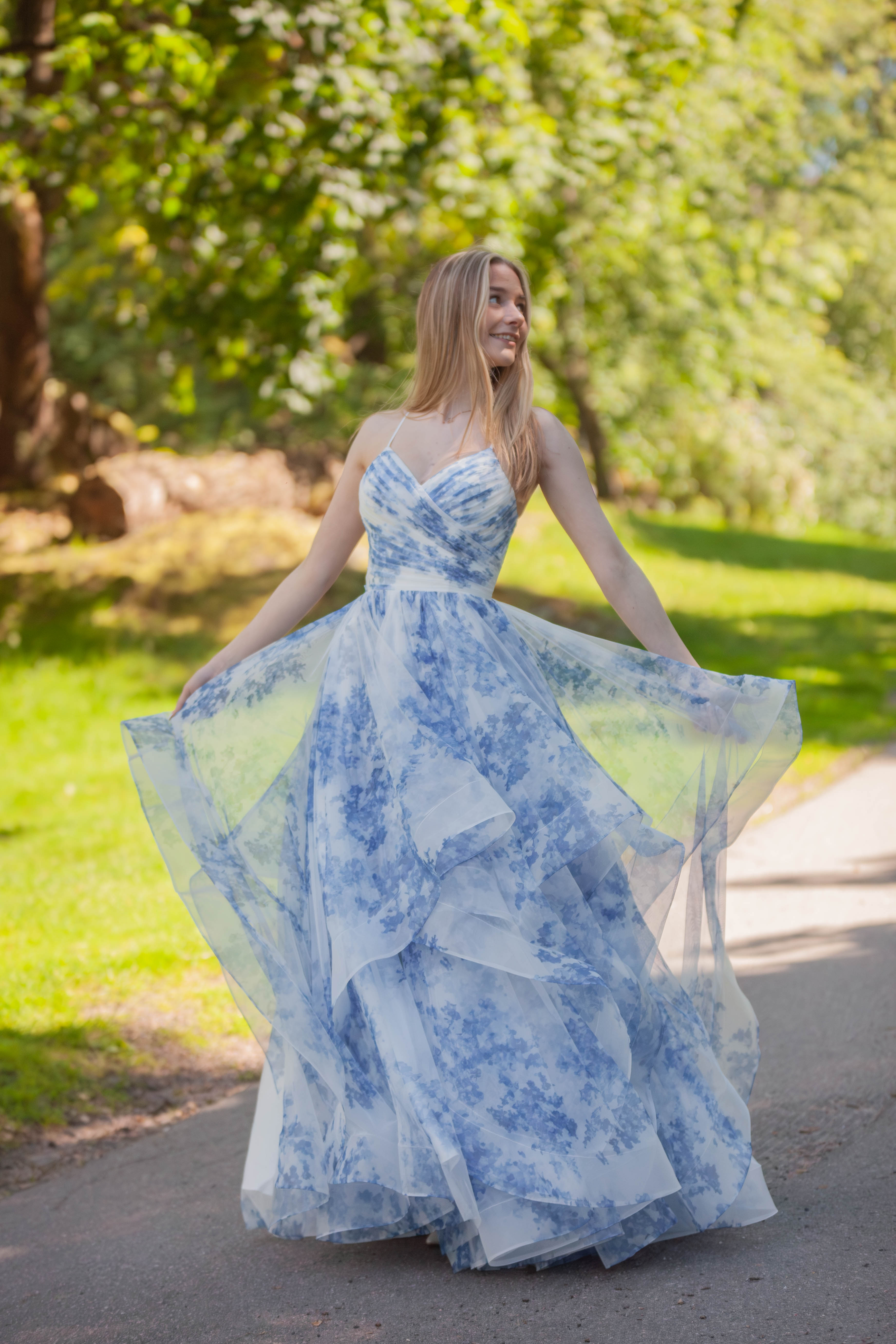 VANHOJENTANSSIMEKKO H4761PS BLUE&WHITE
