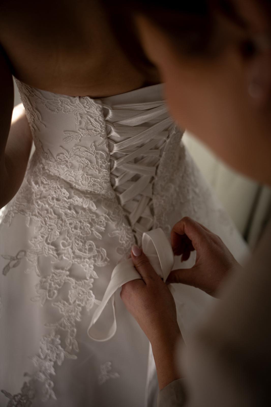 WEDDING DRESS H3440W-TULLE IVORY