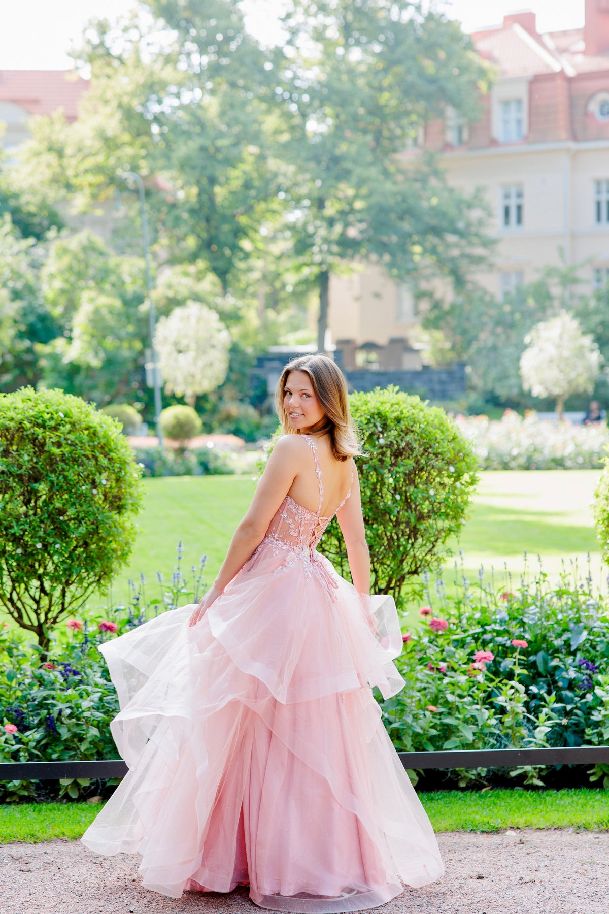 VANHOJENTANSSIMEKKO ISABELLE DUSTYPINK