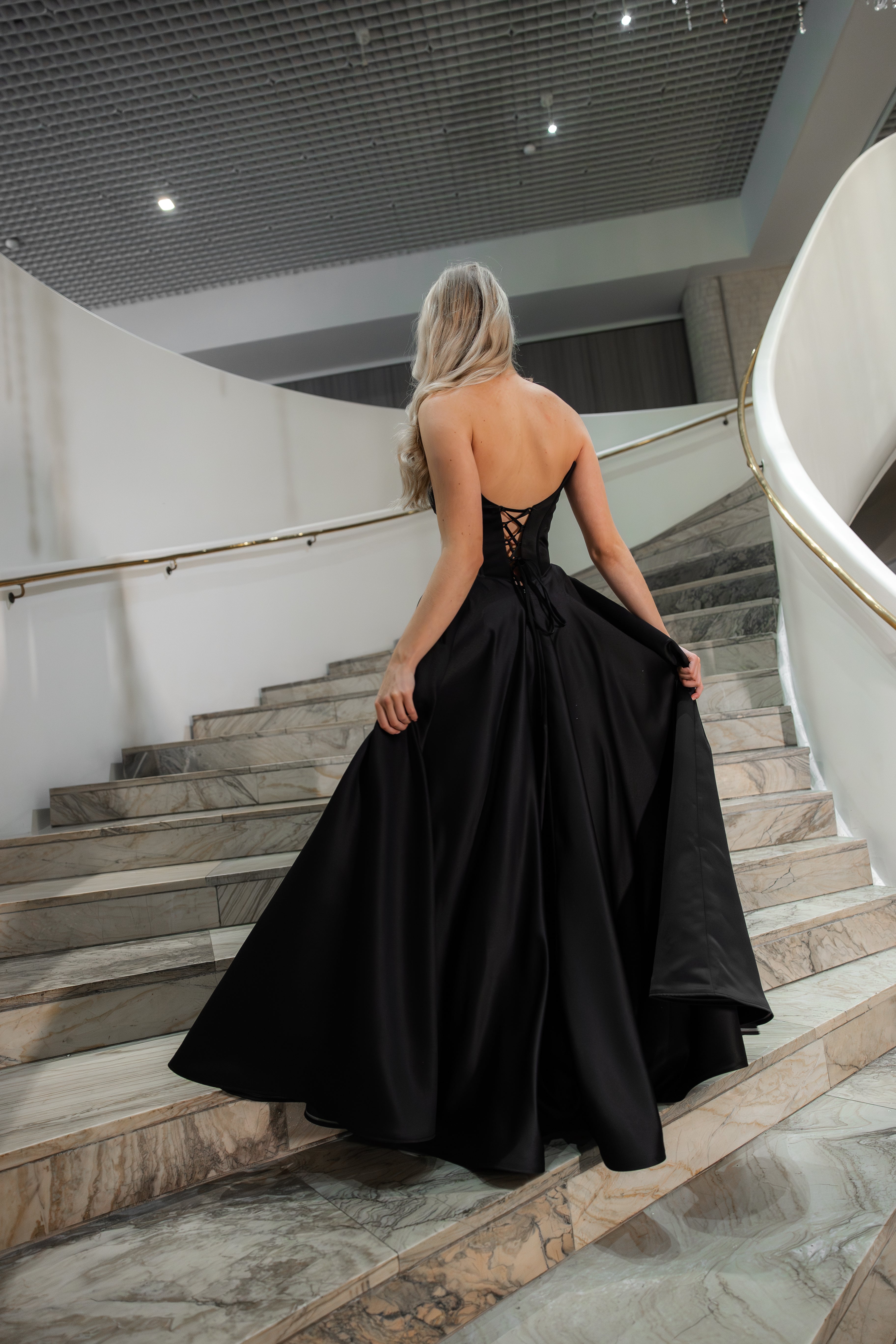 VANHOJENTANSSIMEKKO H4924P-SOFTSATIN BLACK