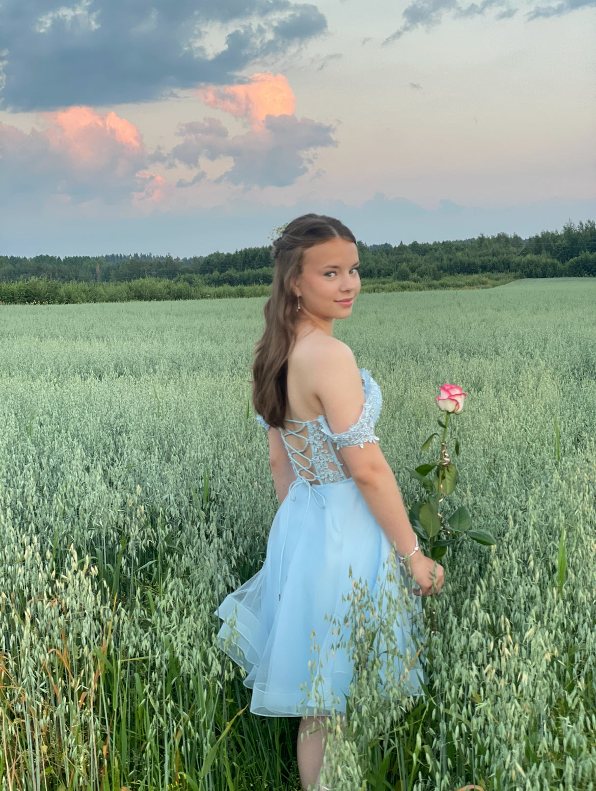 JUHLAMEKKO H4607S-TULLE ICEBLUE